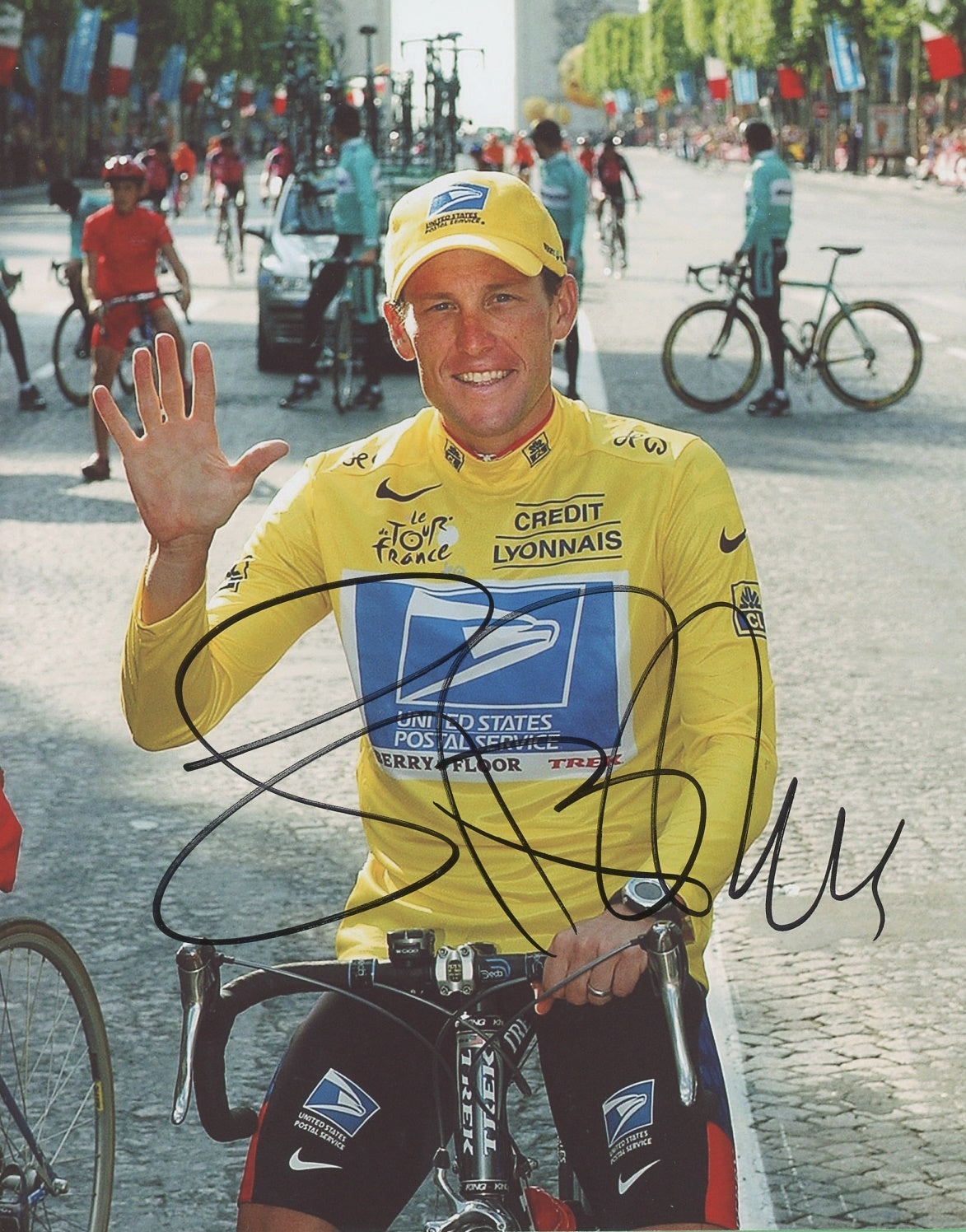 Lance Armstrong Signed 8x10 Photo