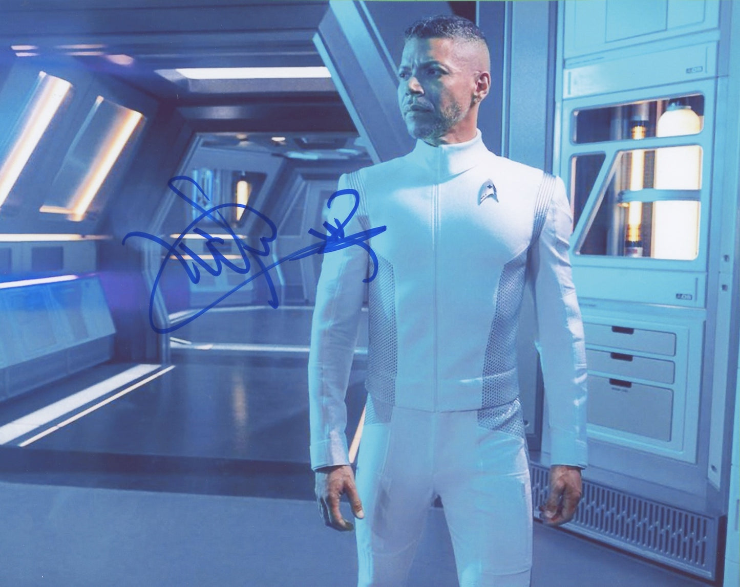 Wilson Cruz Signed 8x10 Photo