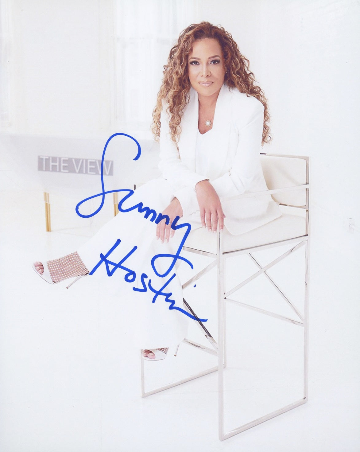 Sunny Hostin Signed 8x10 Photo