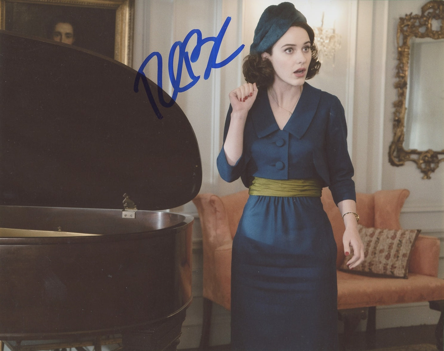 Rachel Brosnahan Signed 8x10 Photo