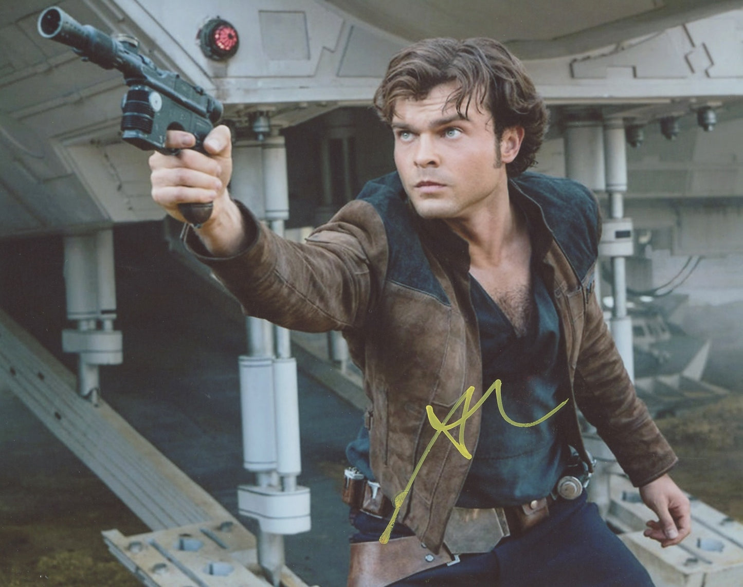 Alden Ehrenreich Signed 8x10 Photo
