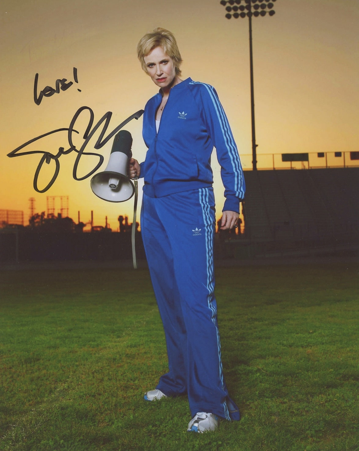 Jane Lynch Signed 8x10 Photo