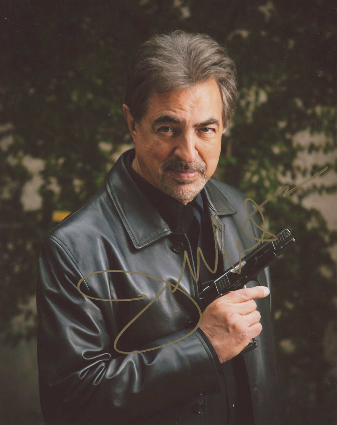 Joe Mantegna Signed 8x10 Photo