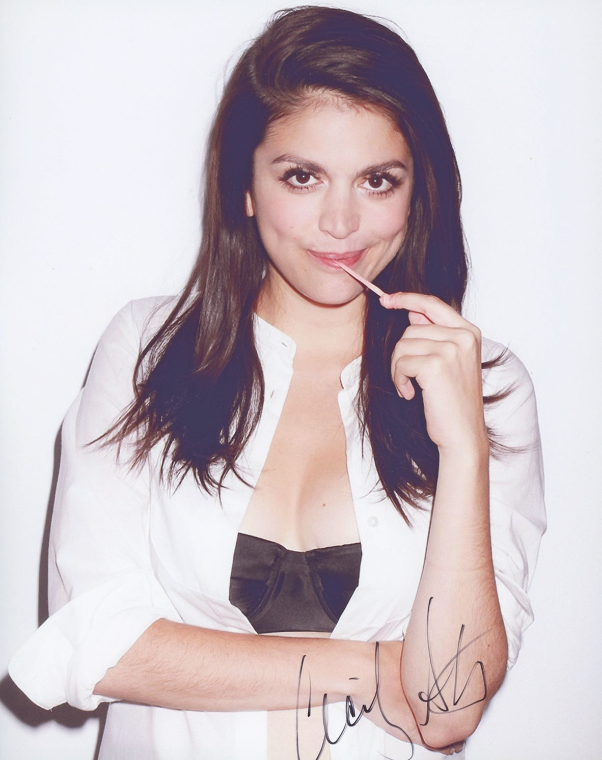 Cecily Strong Signed 8x10 Photo