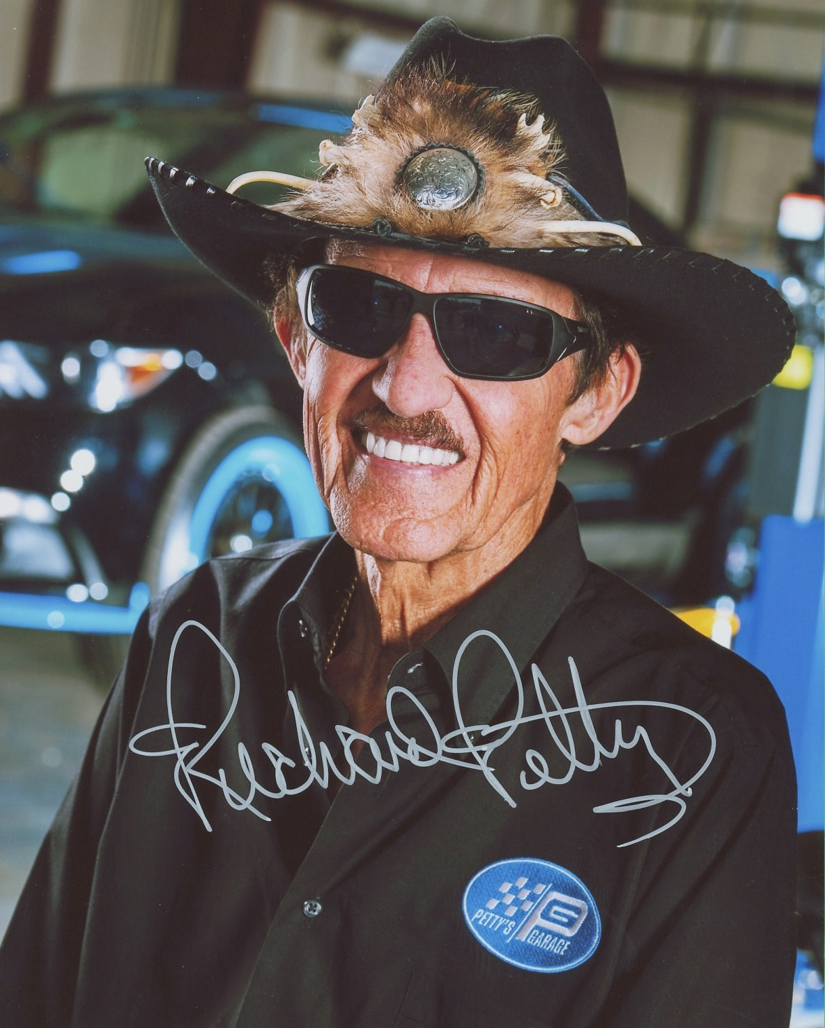 Richard Petty Signed 8x10 Photo