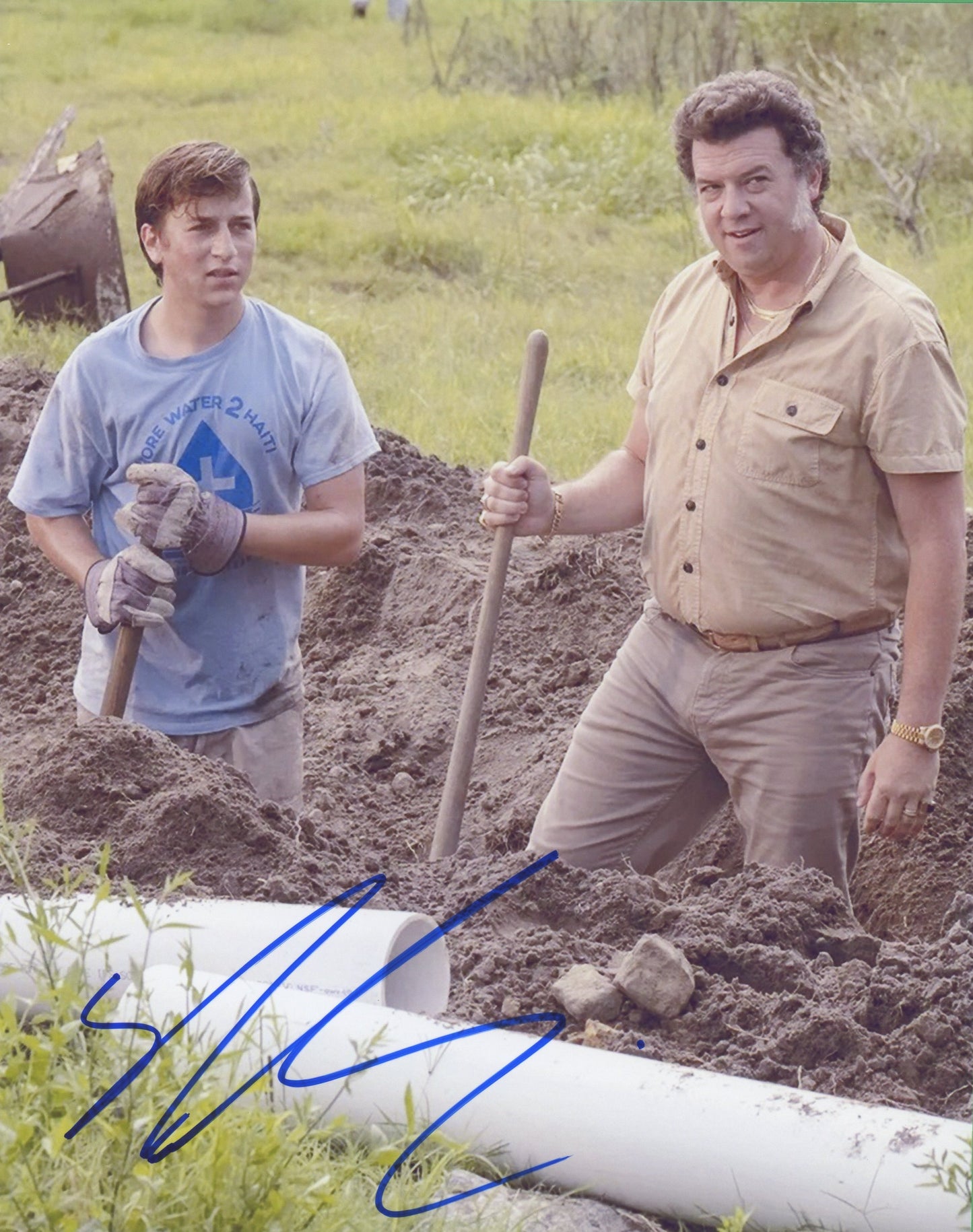 Skyler Gisondo Signed 8x10 Photo