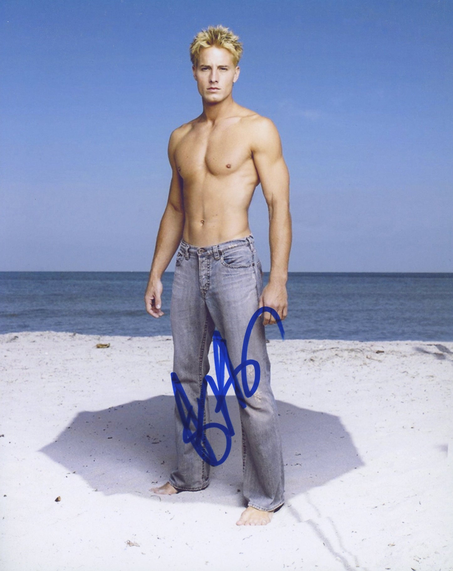 Justin Hartley Signed 8x10 Photo