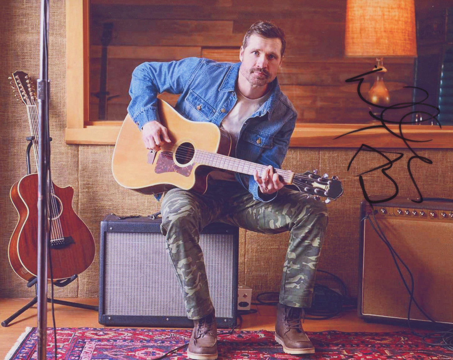 Walker Hayes Signed 8x10 Photo