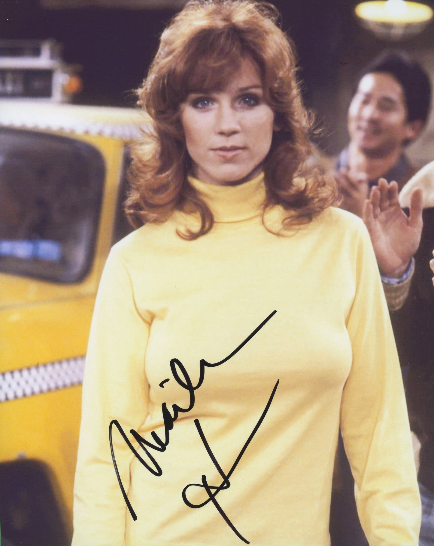 Marilu Henner Signed 8x10 Photo