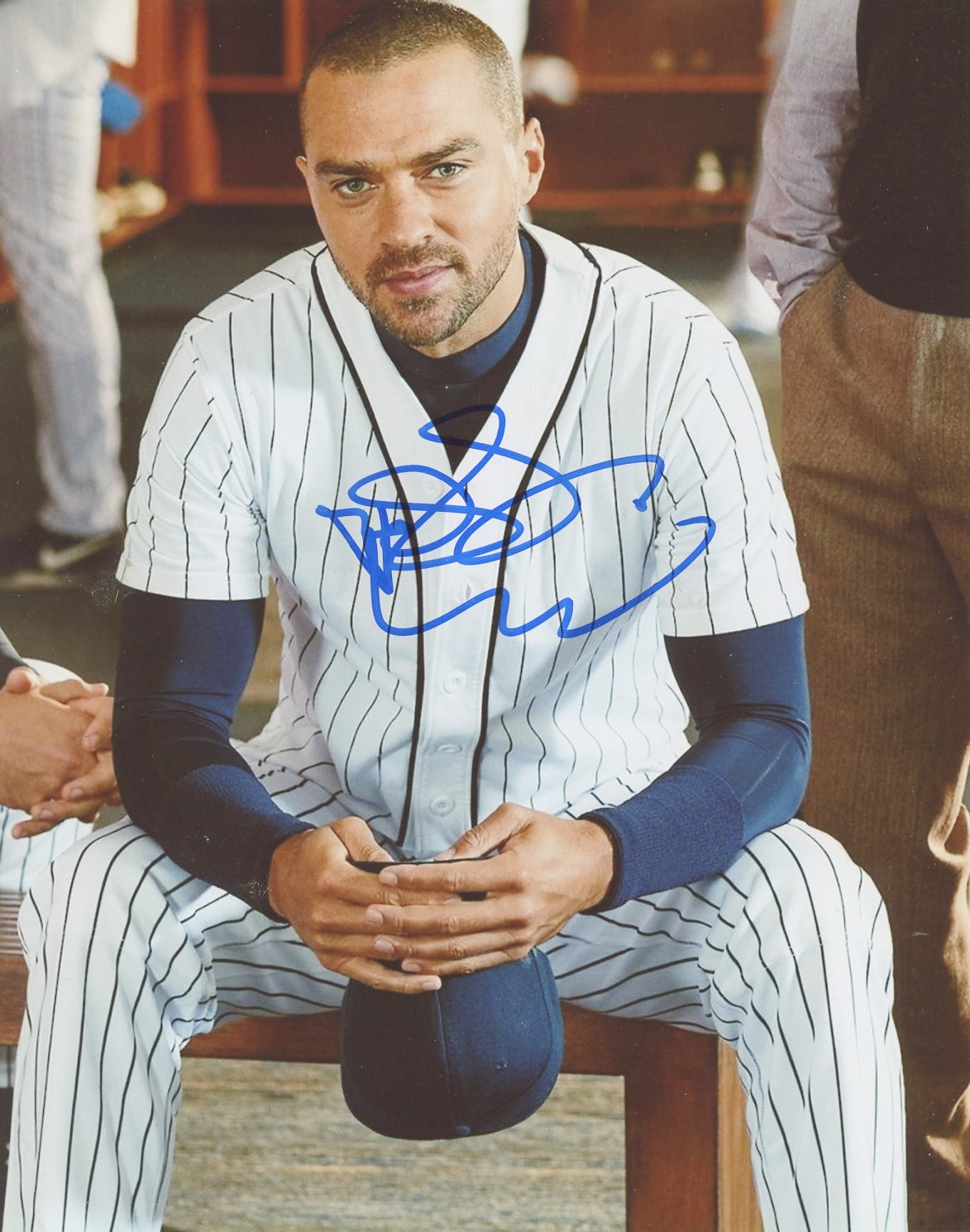 Jesse Williams Signed 8x10 Photo