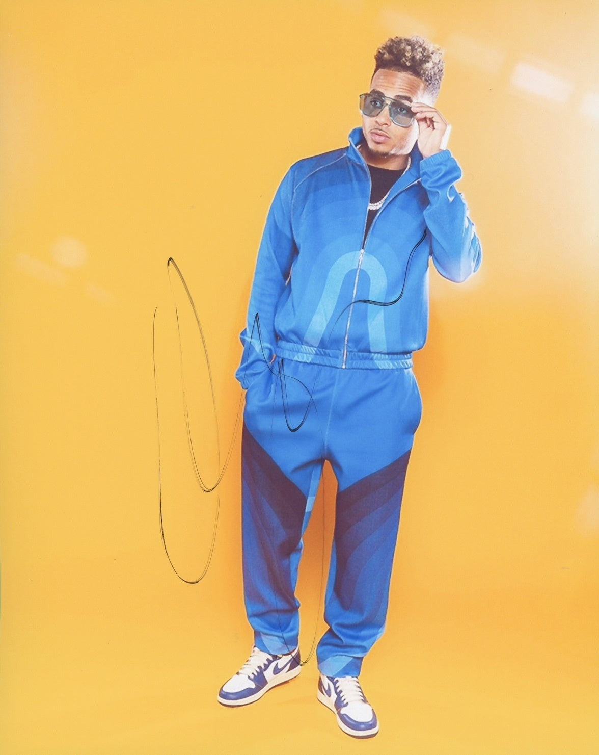 Ozuna Signed 8x10 Photo