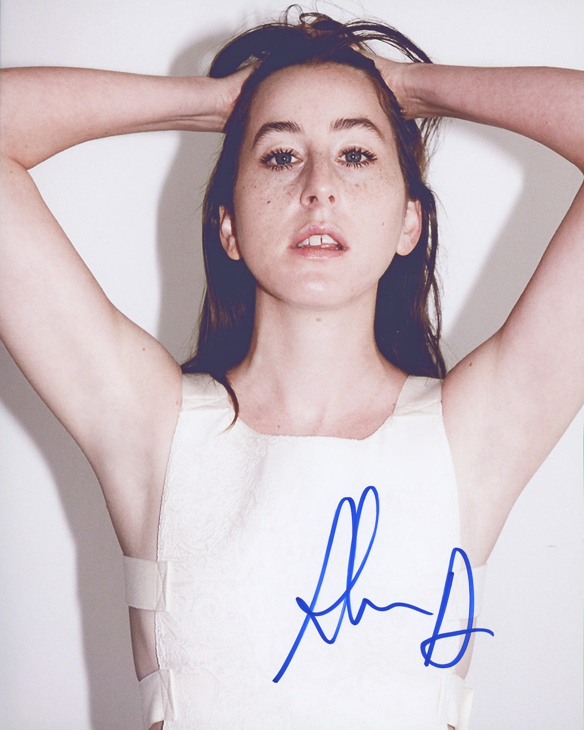 Alana Haim Signed 8x10 Photo