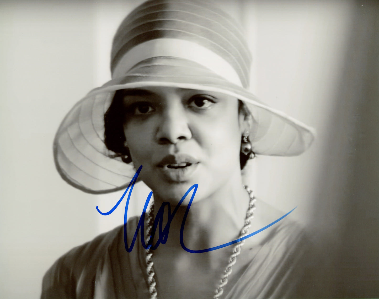 Tessa Thompson Signed 8x10 Photo