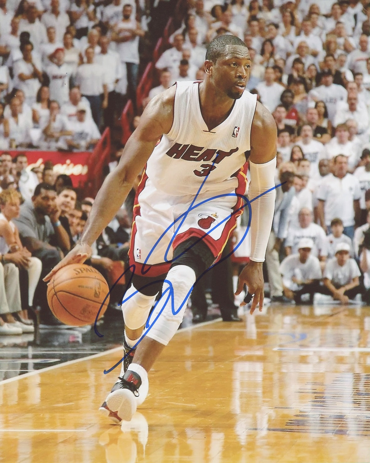 Dwyane Wade Signed 8x10 Photo