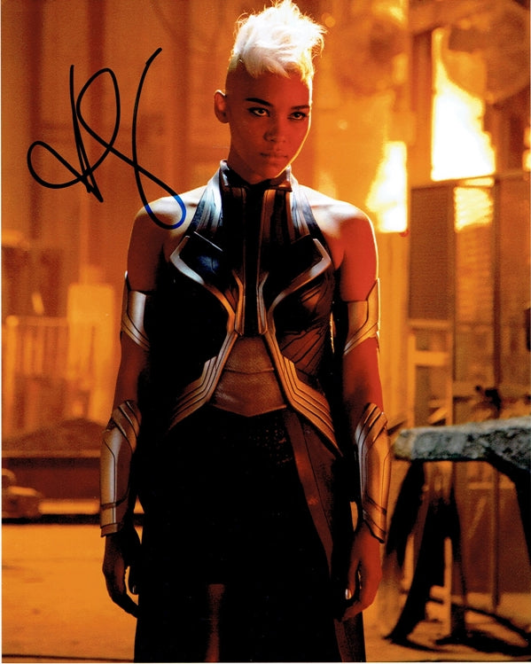 Alexandra Shipp Signed 8x10 Photo - Video Proof