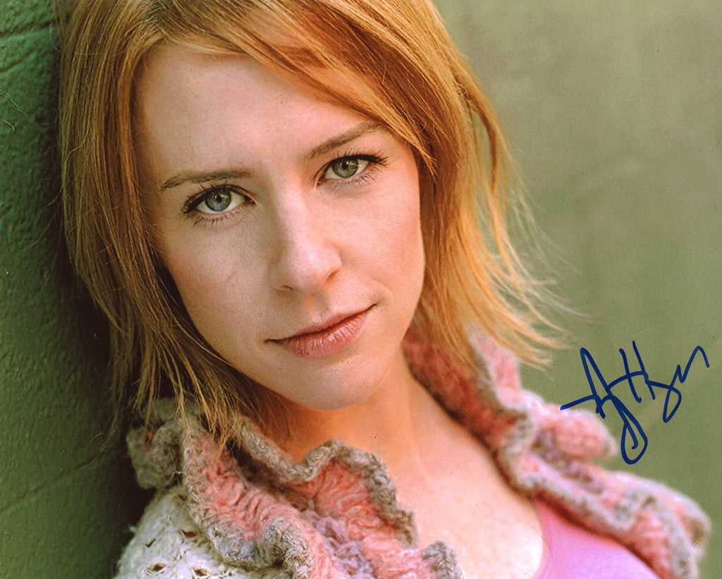 Amy Hargreaves Signed 8x10 Photo - Video Proof