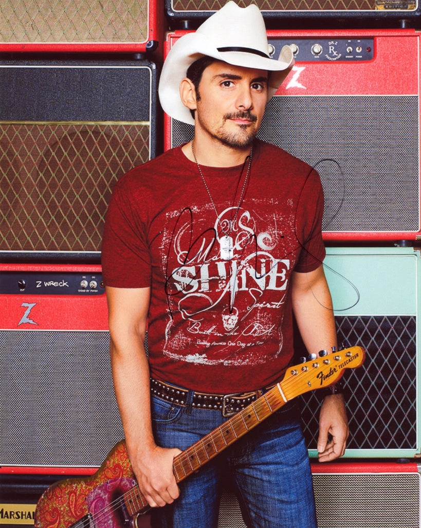 Brad Paisley Signed 8x10 Photo