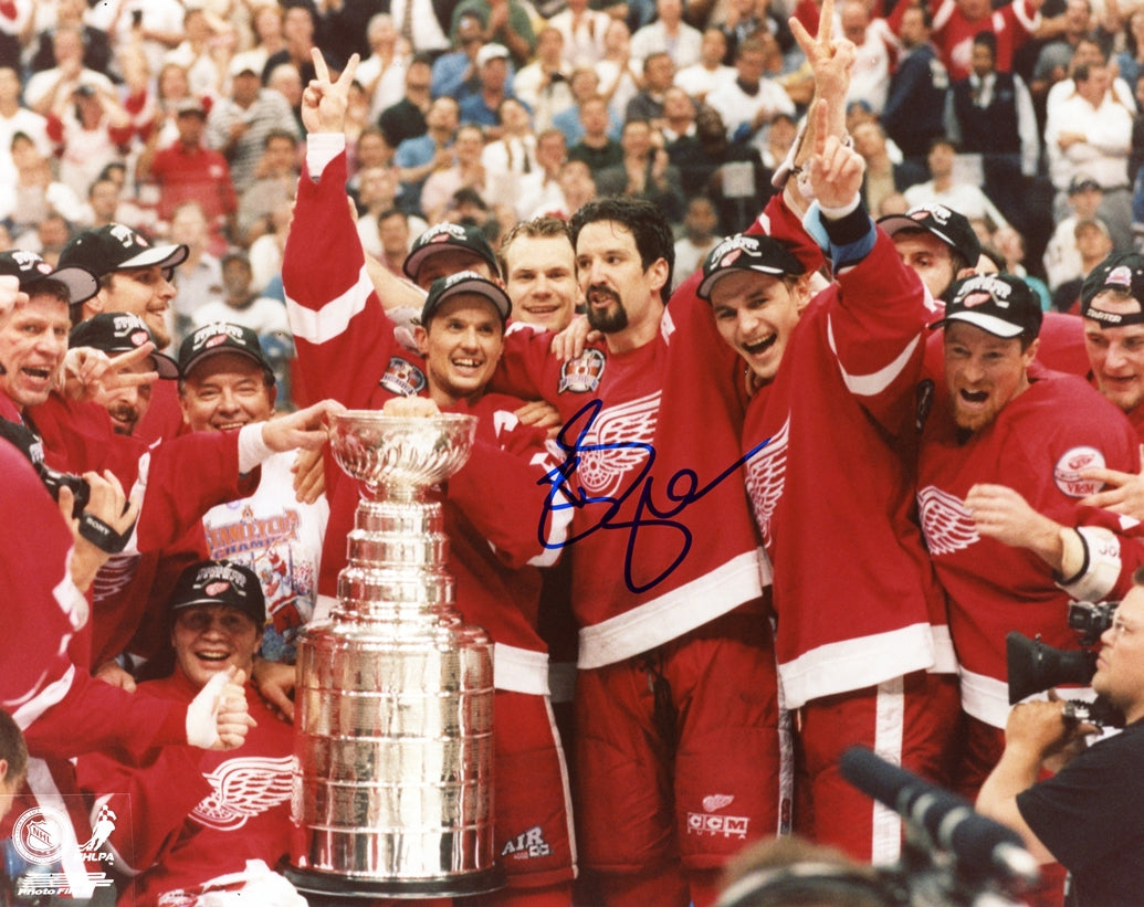 Brendan Shanahan Signed 8x10 Photo