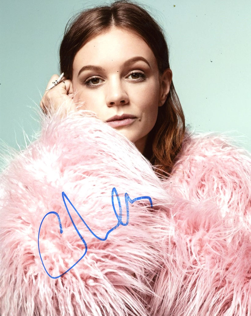 Carey Mulligan Signed 8x10 Photo