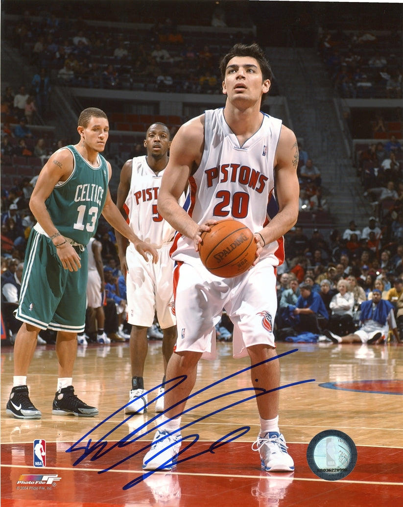 Carlos Delfino Signed 8x10 Photo