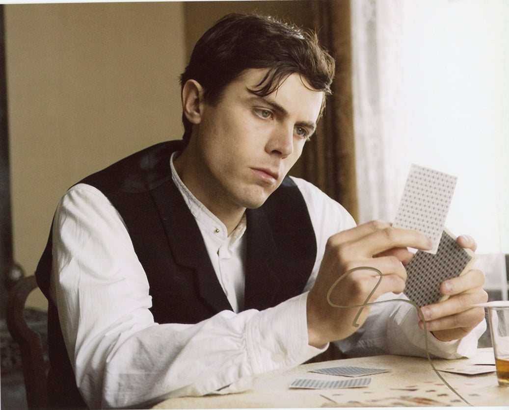 Casey Affleck Signed 8x10 Photo