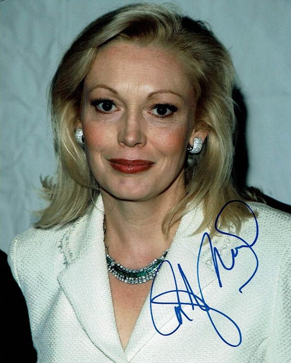 Cathy Moriarty Signed 8x10 Photo