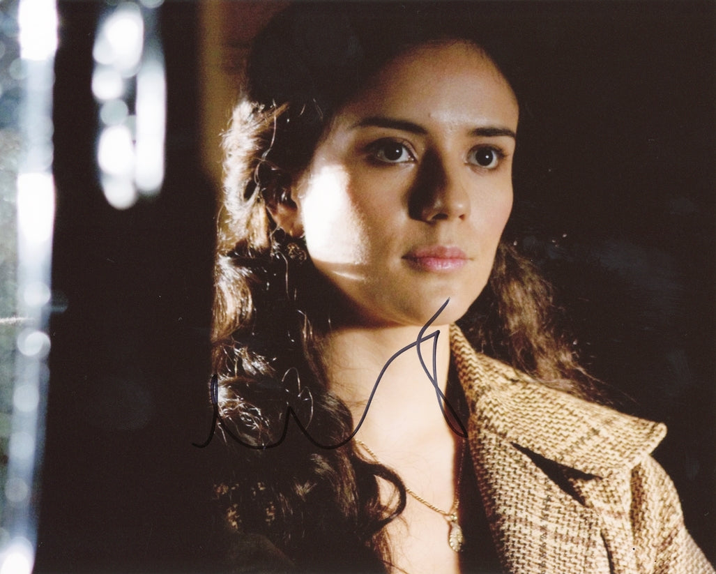 Catalina Sandino Moreno Signed 8x10 Photo