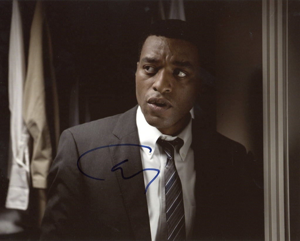 Chiwetel Ejiofor Signed 8x10 Photo