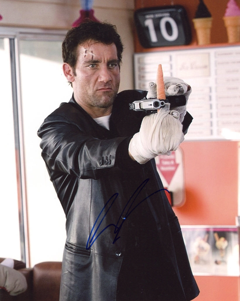 Clive Owen Signed 8x10 Photo