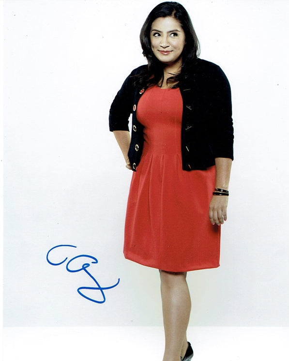 Cristela Alonzo Signed 8x10 Photo