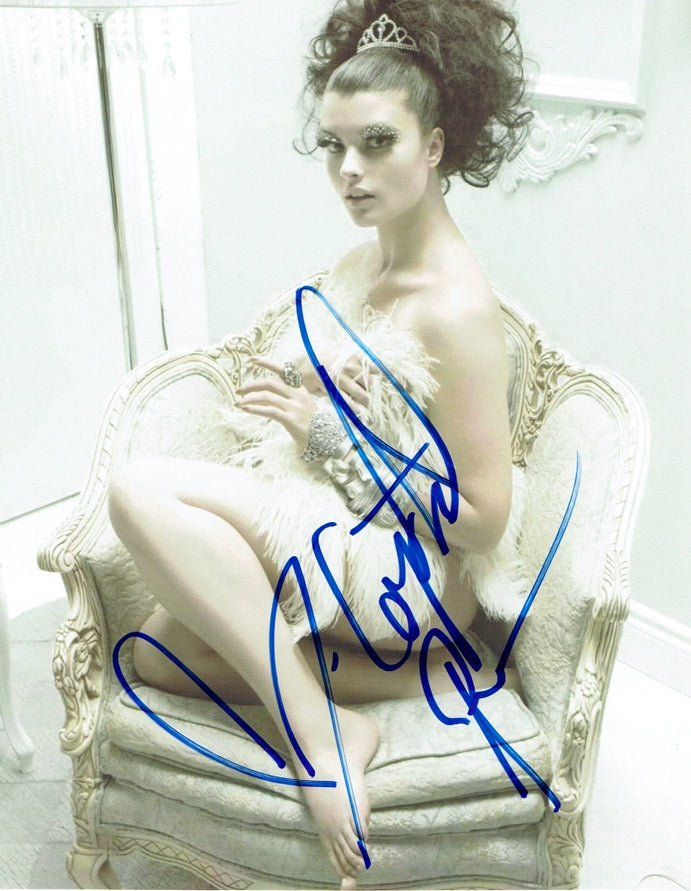 Crystal Renn Signed 8x10 Photo