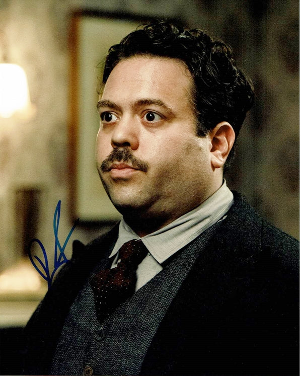 Dan Fogler Signed 8x10 Photo