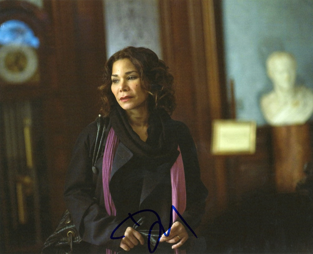 Daphne Rubin-Vega Signed 8x10 Photo