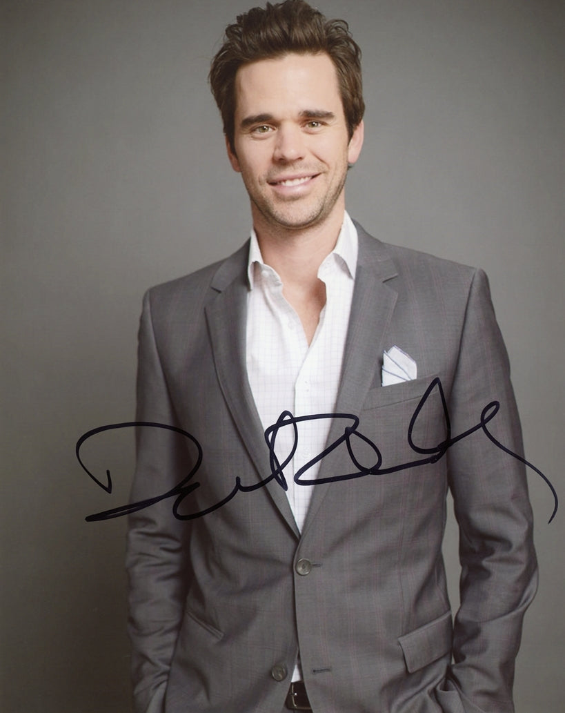 David Walton Signed 8x10 Photo