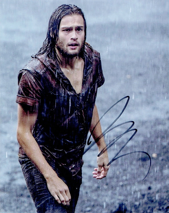 Douglas Booth Signed 8x10 Photo - Video Proof