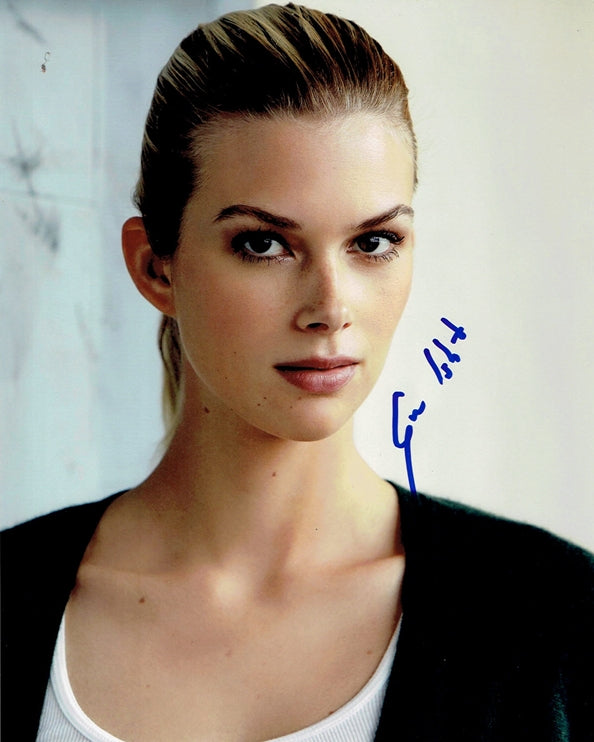 Emma Ishta Signed 8x10 Photo