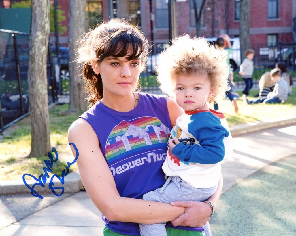 Frankie Shaw Signed 8x10 Photo - Video Proof