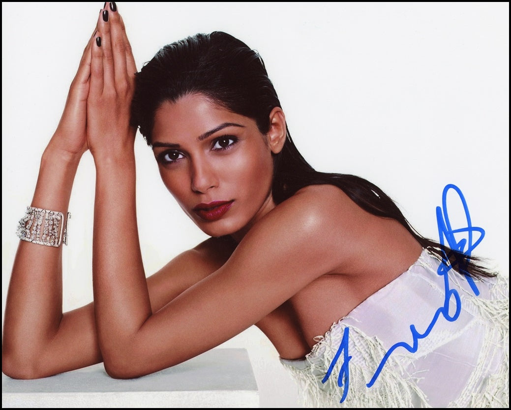 Freida Pinto Signed 8x10 Photo