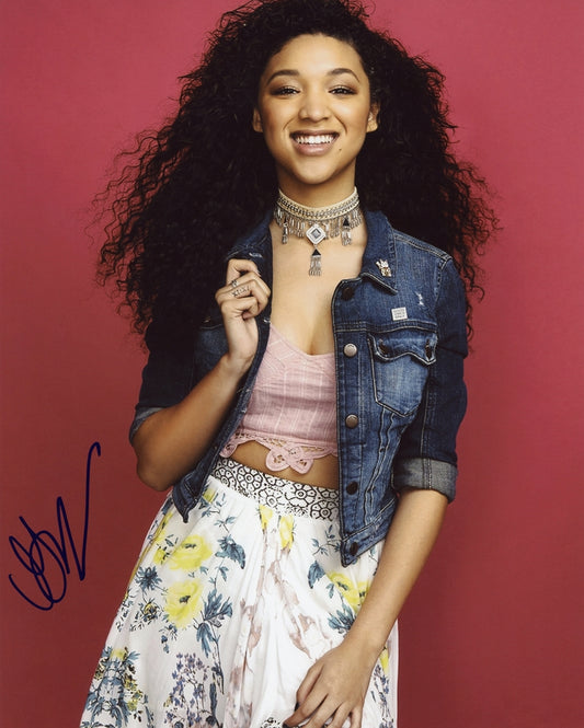 Gabrielle Elyse Signed 8x10 Photo