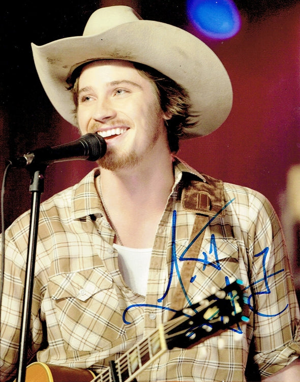 Garrett Hedlund Signed 8x10 Photo