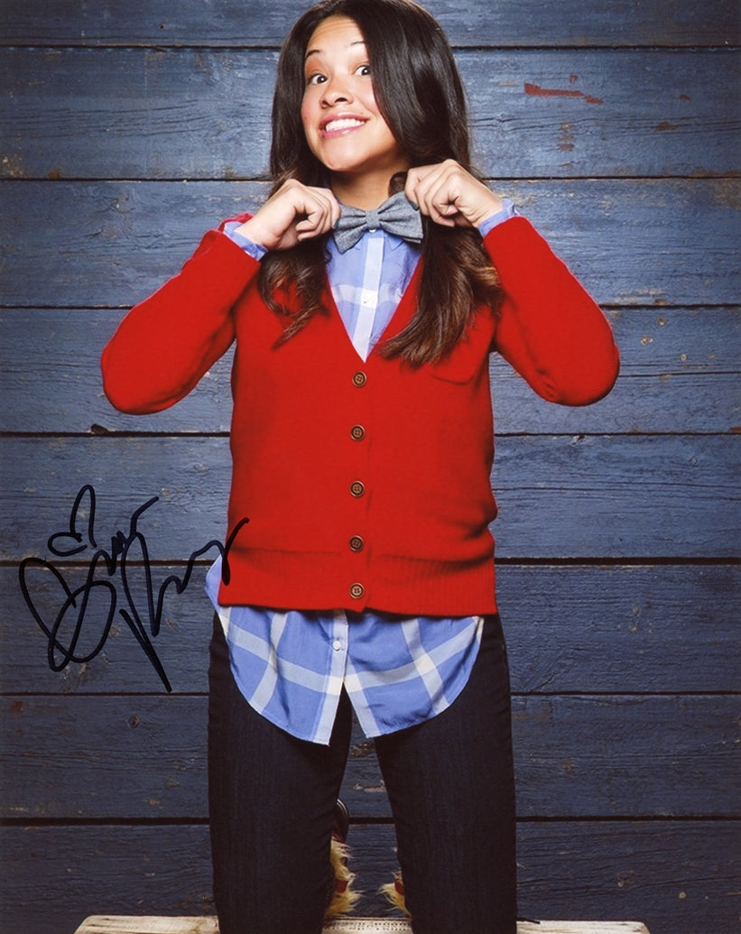 Gina Rodriguez Signed 8x10 Photo