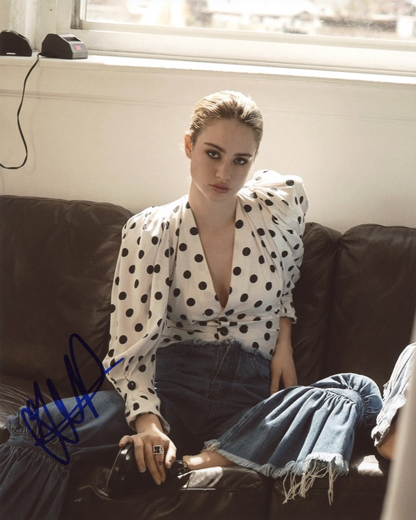 Grace Van Patten Signed 8x10 Photo - Video Proof