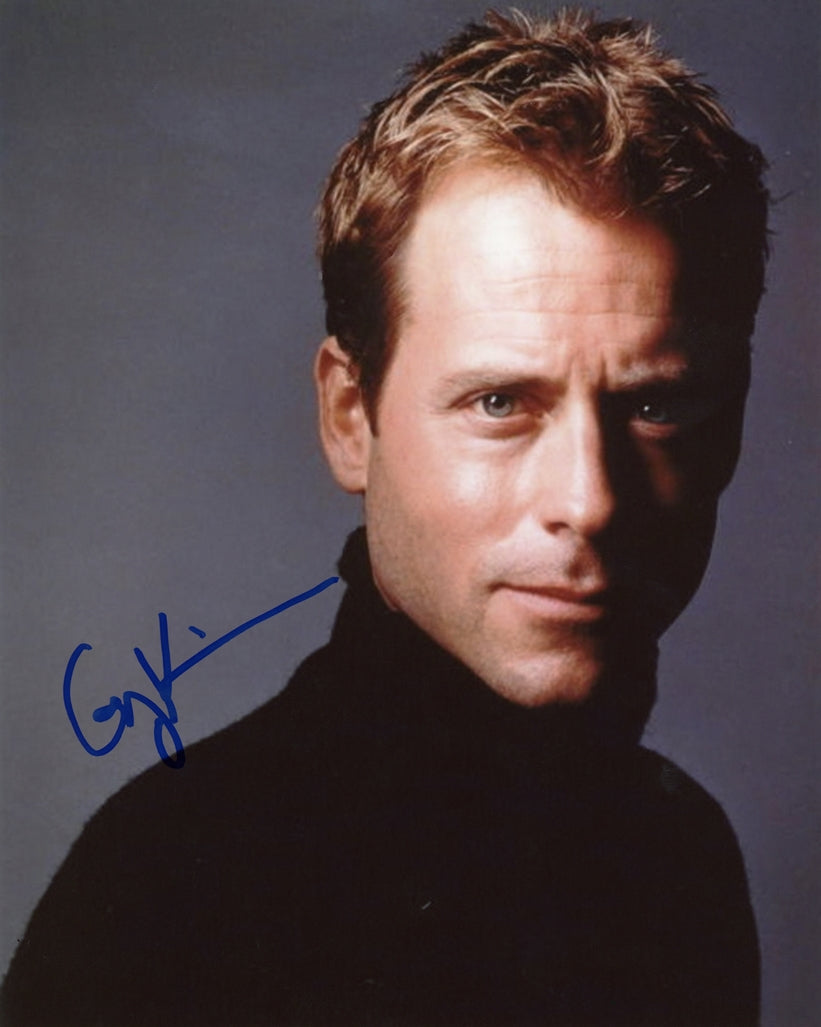 Greg Kinnear Signed 8x10 Photo