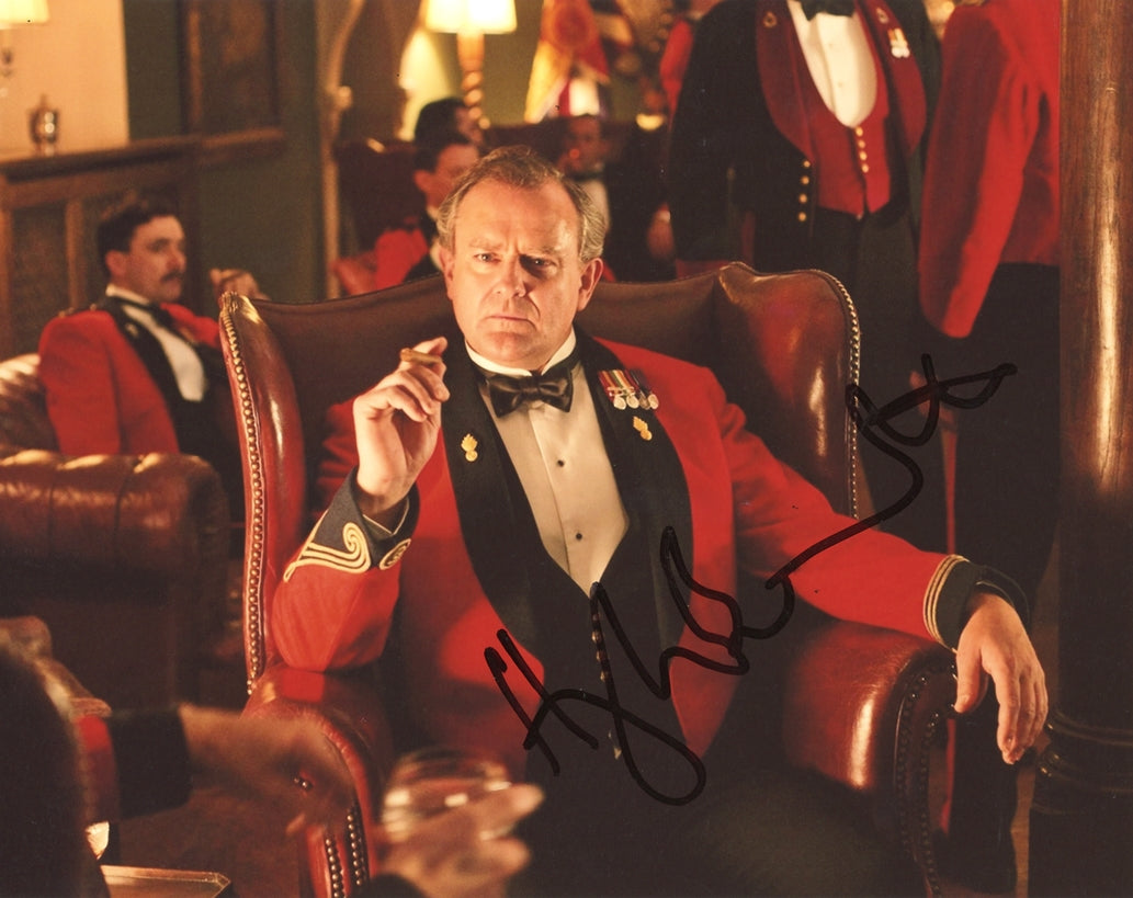 Hugh Bonneville Signed 8x10 Photo