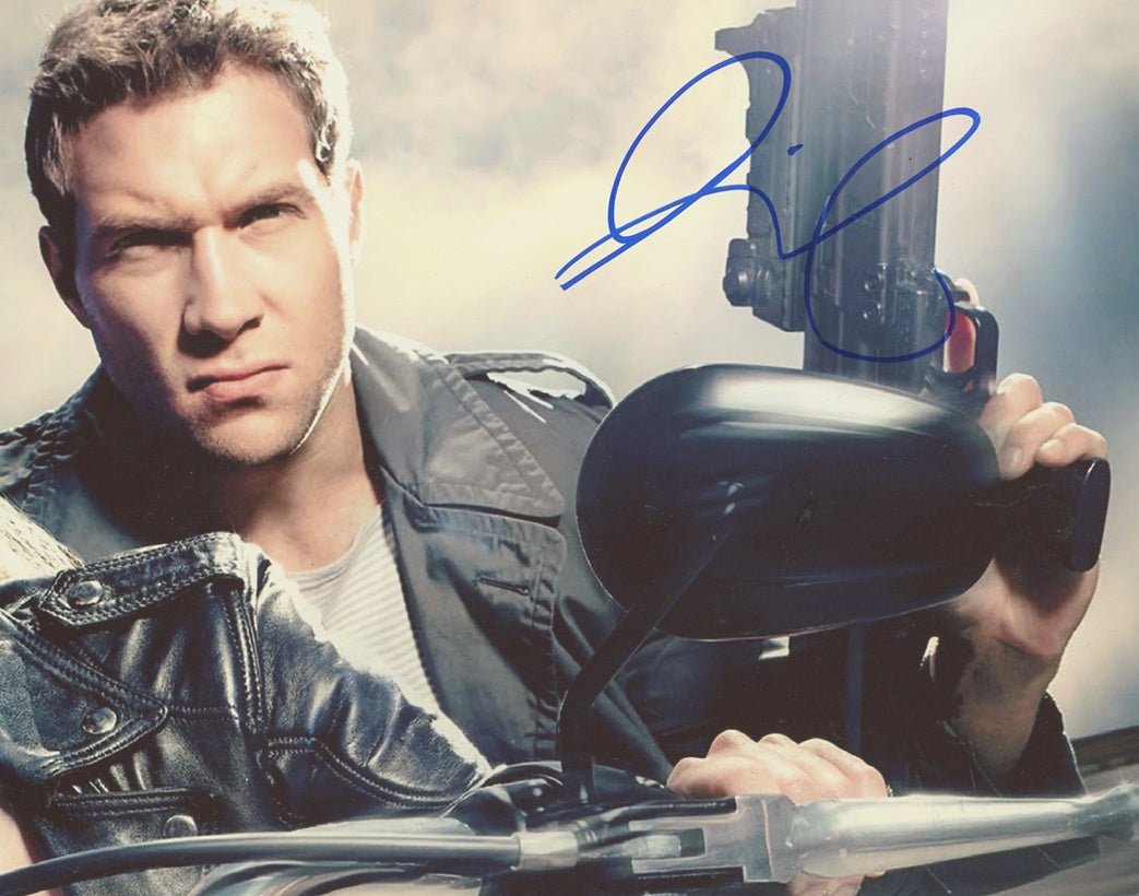 Jai Courtney Signed 8x10 Photo