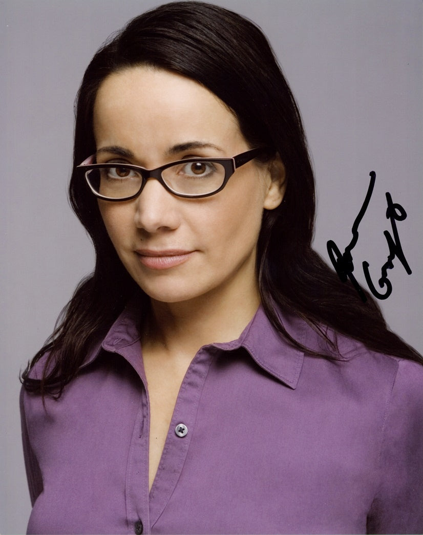 Janeane Garofalo Signed 8x10 Photo