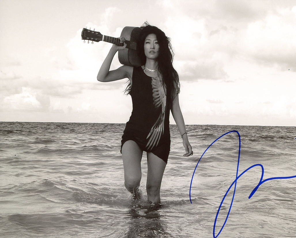 Jihae Signed 8x10 Photo