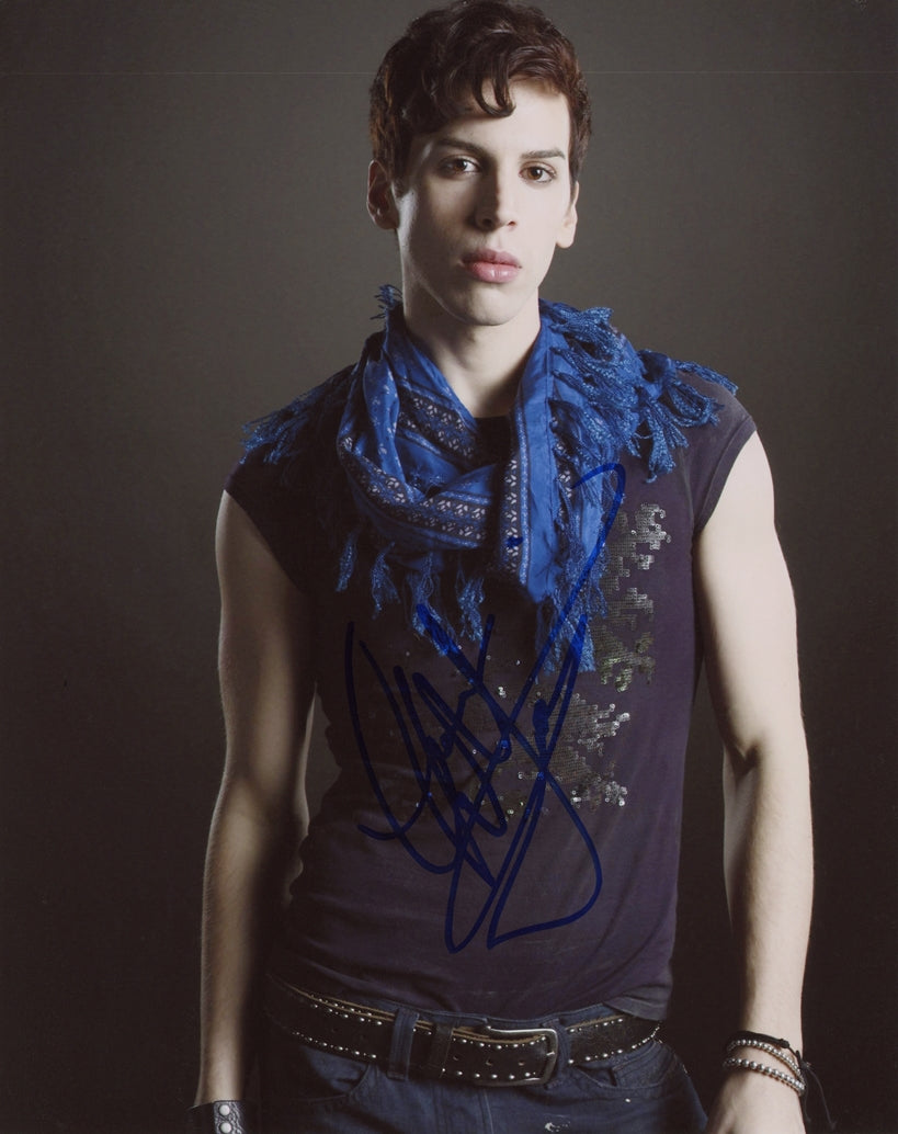 Jordan Gavaris Signed 8x10 Photo