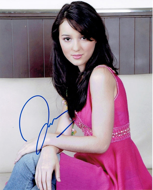 Julie Estelle Signed 8x10 Photo - Video Proof