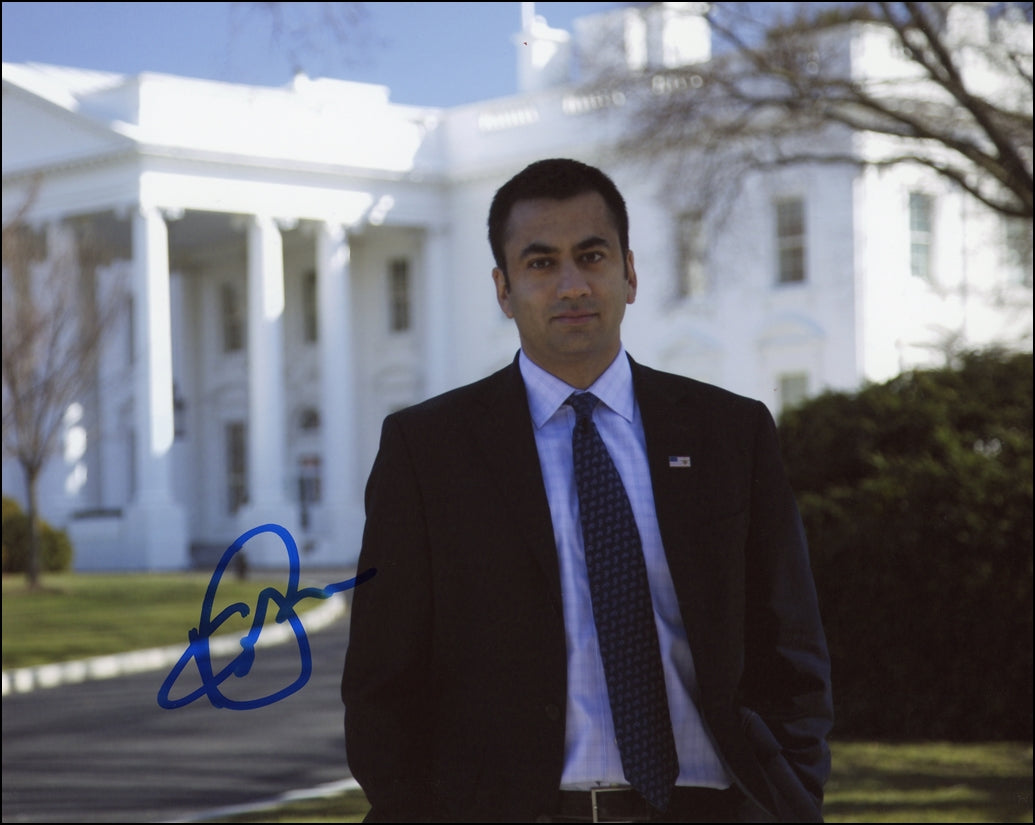 Kal Penn Signed 8x10 Photo